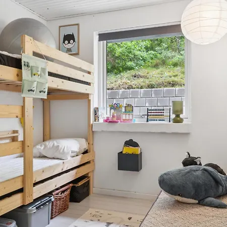 Stunning In With Kitchen * 埃贝尔托夫特